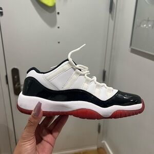 Jordan Air 11 Retro Low - White, Red, Black, GS 5.5Y, EU 38
